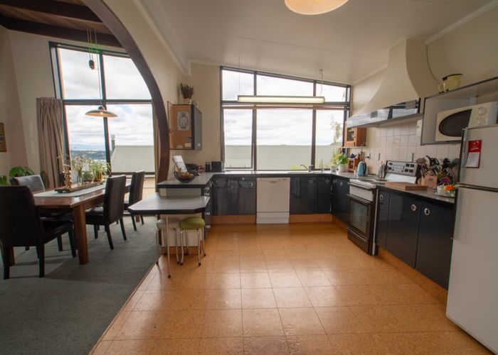  at 33 Kamaka Crescent, Bridge Hill, Alexandra