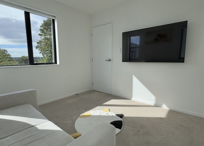  at 19D Farwood Drive, Henderson, Waitakere City, Auckland