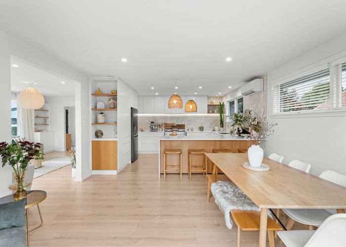  at 21 Woodstock Place, Avonhead, Christchurch City, Canterbury