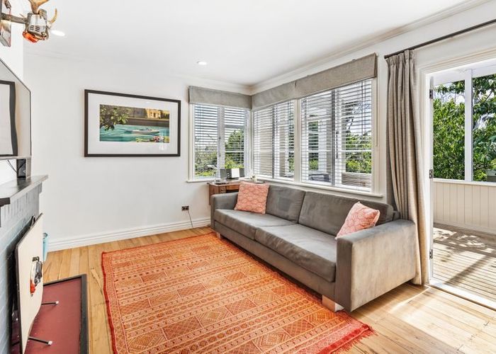  at 9 Range View Road, Mount Albert, Auckland City, Auckland