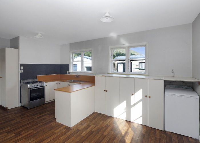  at 42 Colenso Street, Sumner, Christchurch