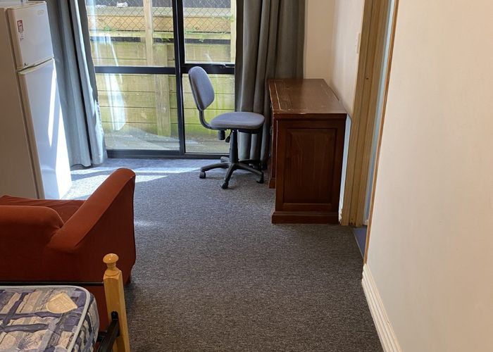  at Room 4/63A Queen Street, North Dunedin, Dunedin, Otago