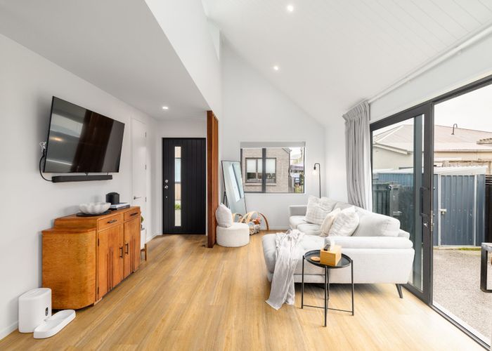  at 5C Manning Place, Woolston, Christchurch City, Canterbury