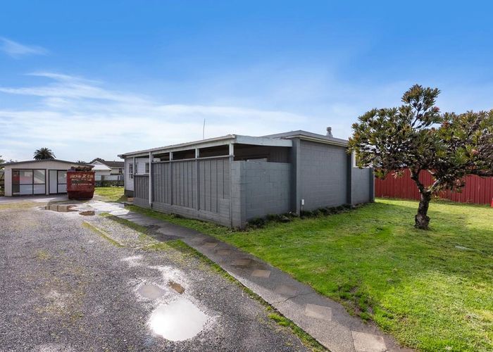  at 32 IdleWild Avenue, Mangere, Manukau City, Auckland