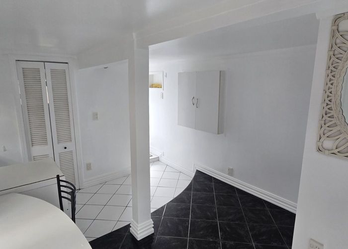  at 15 Nairn Street (lower flat), Mount Cook, Wellington, Wellington
