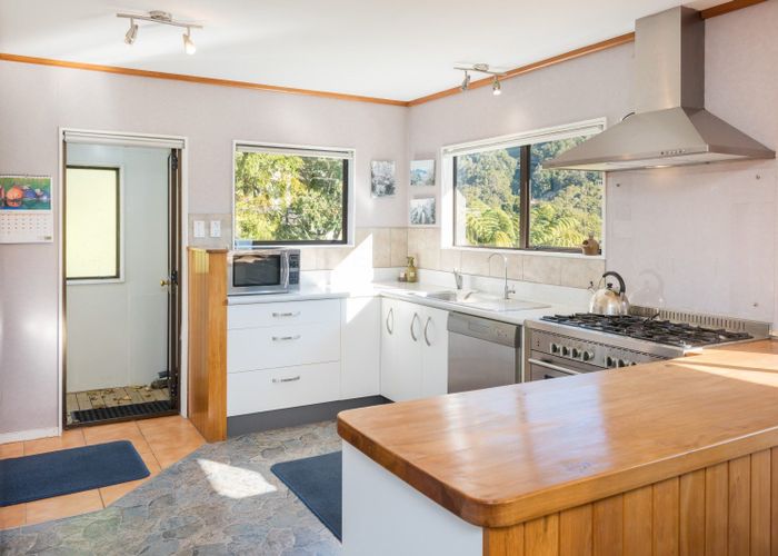 at 29 Rata Street, Tennyson Inlet, Marlborough, Marlborough