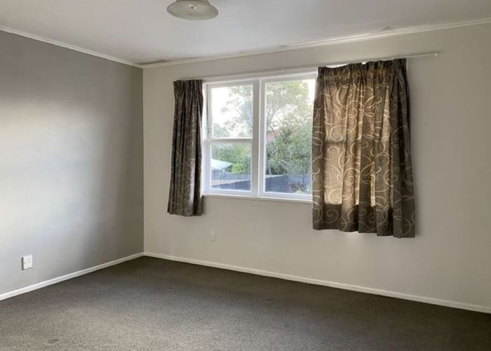  at 25 Hutchinsons Road, Bucklands Beach, Manukau City, Auckland