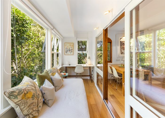  at 1/18 Blockhouse Bay Road, Avondale, Auckland