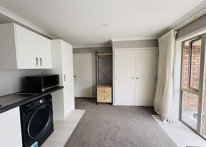  at 21 Liberty Grove, Kelvin Grove, Palmerston North, Manawatu / Whanganui