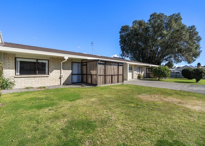  at 936B Cameron Road, Gate Pa, Tauranga