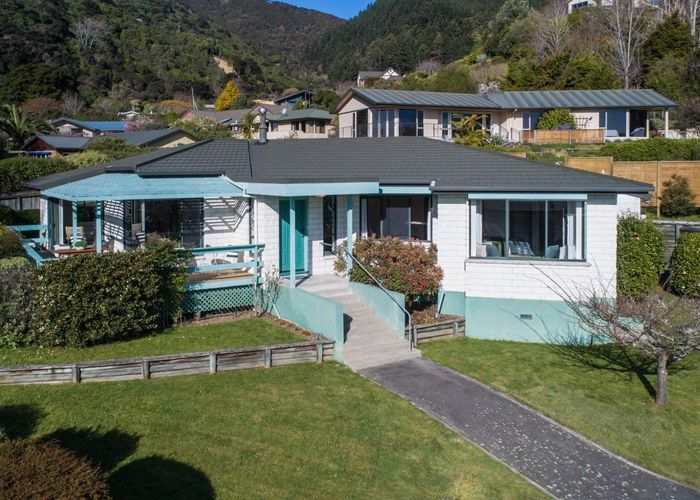  at 4 Strathaven Place, Atawhai, Nelson