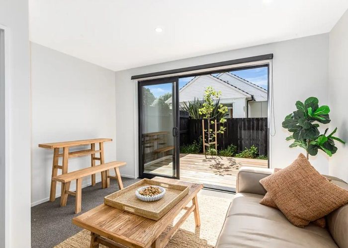  at 2 Bedroom/349 Cambridge Terrace, Naenae, Lower Hutt, Wellington
