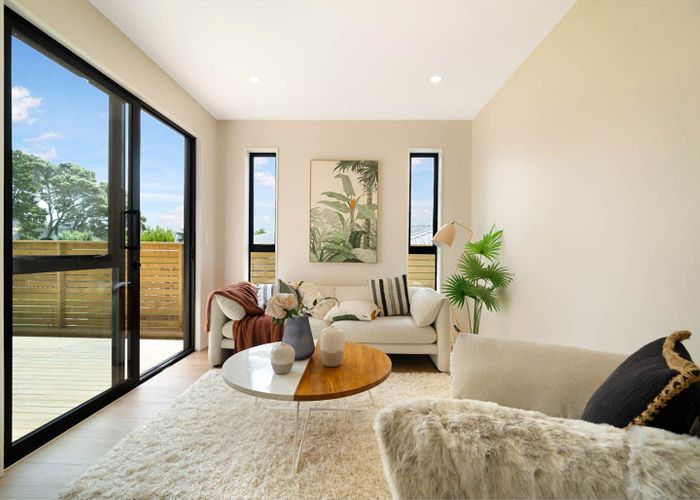  at 8B Mason Street, New Lynn, Waitakere City, Auckland