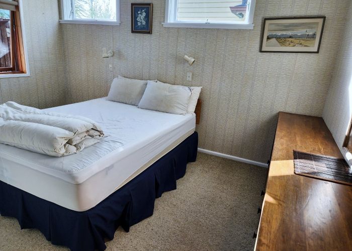  at 20 Maire Street, Eastbourne, Lower Hutt