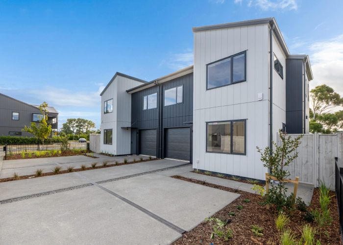  at 17 Pohorama Lane, Conifer Grove, Papakura, Auckland