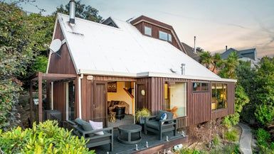  at 245 Cannon Hill Crescent, Mount Pleasant, Christchurch