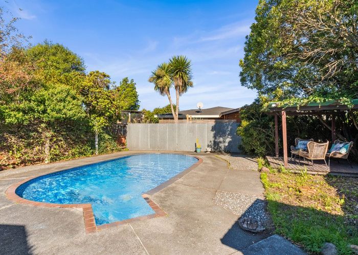 at 52 Mooray Avenue, Bishopdale, Christchurch City, Canterbury