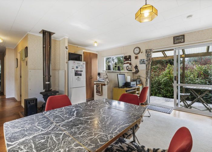  at 1135 Richmond Road, Everett Park, Inglewood