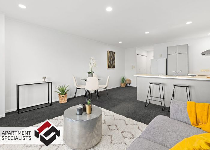  at 8/6 Porters Avenue, Eden Terrace, Auckland