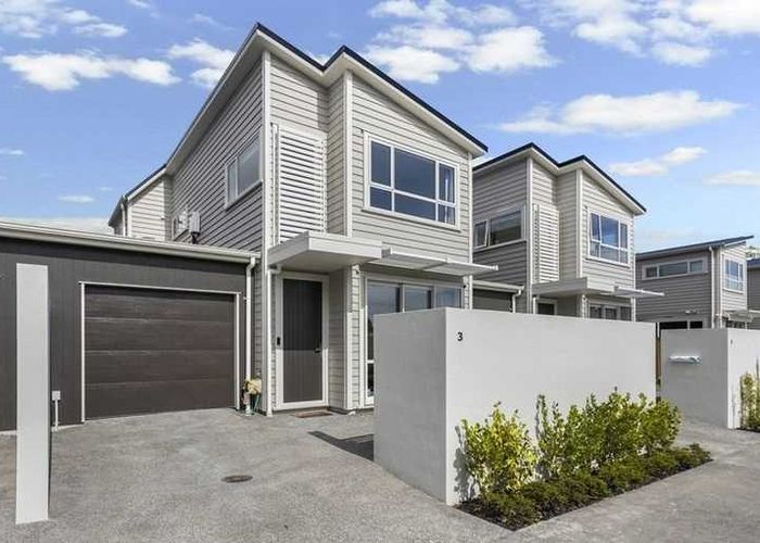  at 3 Sanremo Lane, Stanmore Bay, Whangaparaoa
