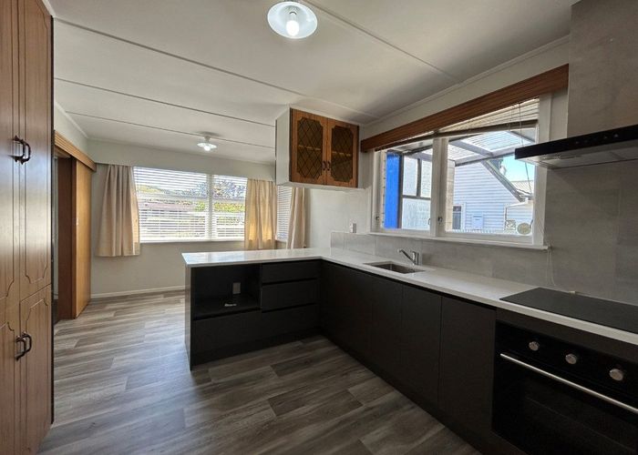  at 27 Otatara Road, Taradale, Napier