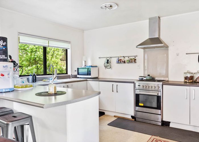  at 32A Forest Hill Road, Henderson, Auckland