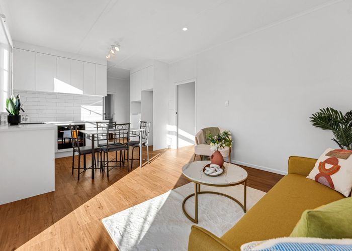  at 83 Hillcrest Road, Papatoetoe, Manukau City, Auckland