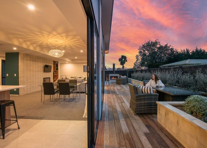  at 11B Highland Park Drive, Highland Park, Auckland
