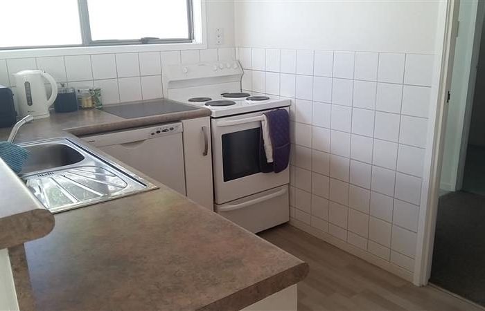  at 2/14 Settlement Road, Papakura, Papakura, Auckland
