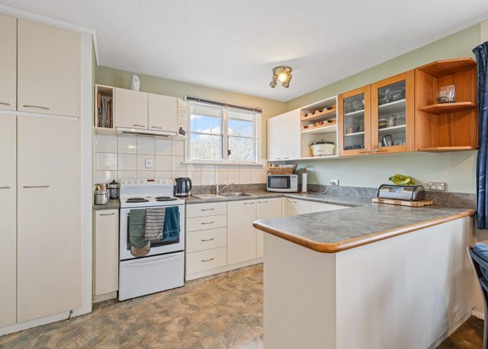  at 413 Linwood Avenue, Bromley, Christchurch