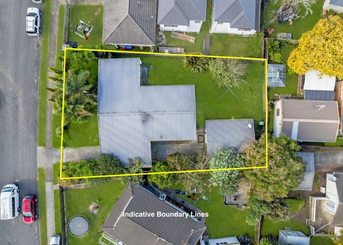  at 5 Astor Place, Manurewa, Manukau City, Auckland