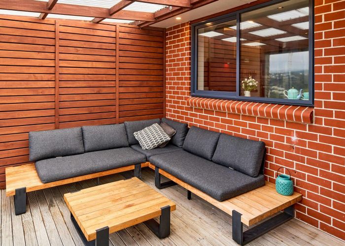  at 15 Tirowhanga Road, Paremata, Porirua