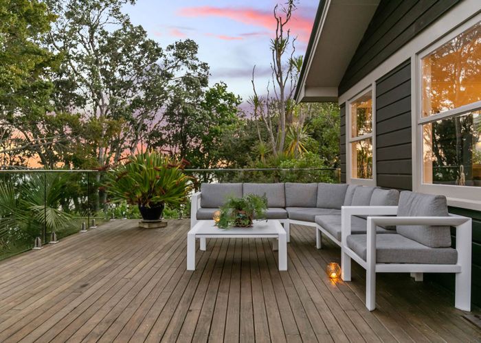  at 6 Valkyria Place, Beach Haven, Auckland