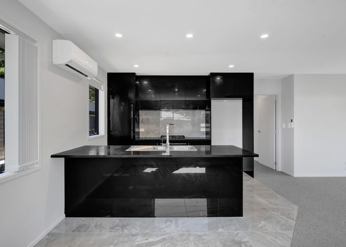  at 8A Frederick Place, Whalers Gate, New Plymouth, Taranaki