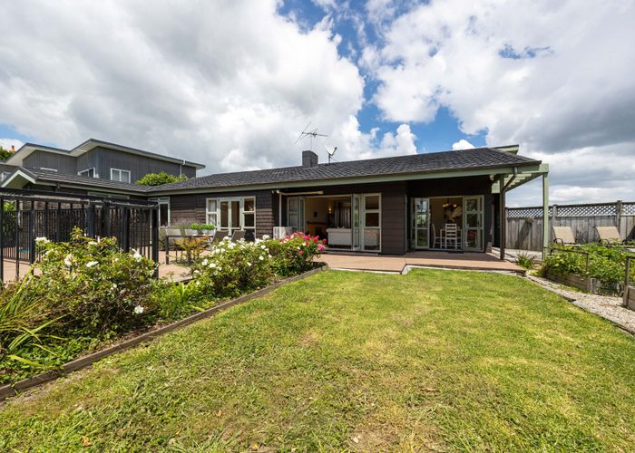  at 11 Cheriton Road, Mellons Bay, Manukau City, Auckland