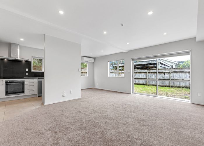  at 22/45A Swanson Road, Henderson, Waitakere City, Auckland