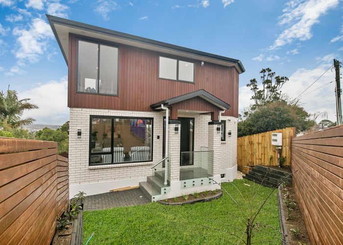  at 121A New Windsor Road, New Windsor, Auckland