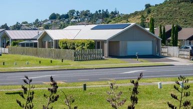  at 299 Carmichael Road, Brookfield, Tauranga