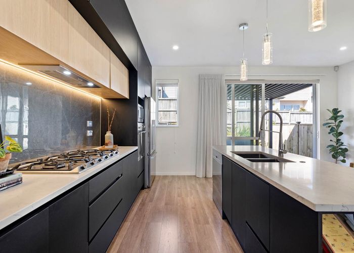  at 19 Hing Street, Flat Bush, Auckland