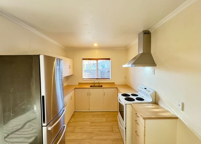  at 5A Newton Place, Westbrook, Palmerston North