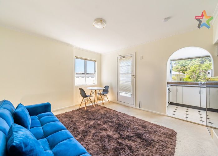  at 64 Rolleston Street, Mount Cook, Wellington, Wellington
