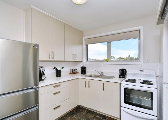  at 18 Pandora Street, North New Brighton, Christchurch City, Canterbury