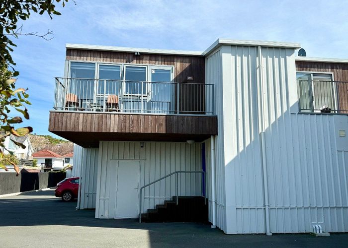  at 2/79 Beachville Road, Redcliffs, Christchurch City, Canterbury