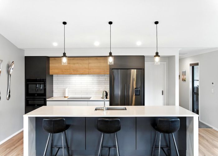  at 2 Carnachan Street, Cambridge, Cambridge