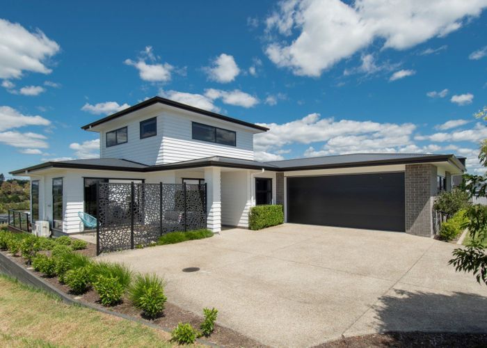  at 183 Penetaka Heights, Pyes Pa, Tauranga