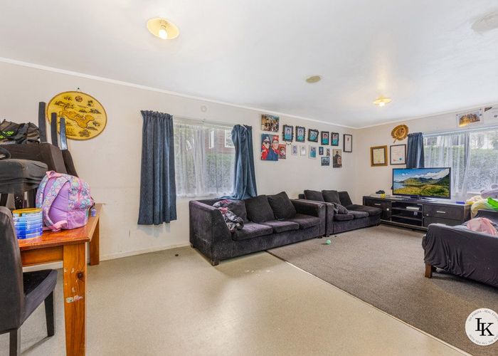  at 48B Hamlin Road, Mount Wellington, Auckland