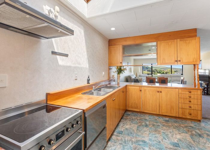  at 4/24 Acheron Road, Paremata, Porirua, Wellington