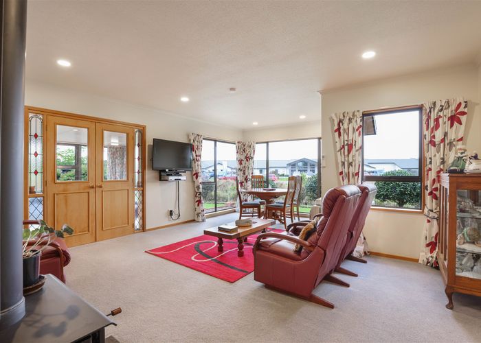  at 8 Balmoral Place, Allenton, Ashburton