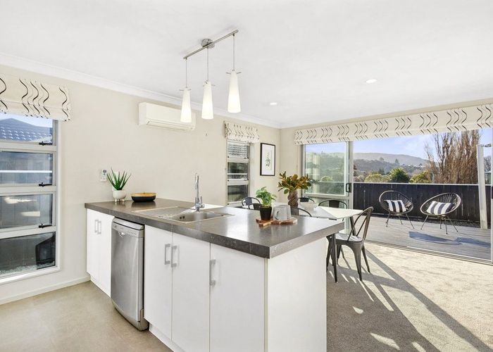  at 15 Speldhurst Grove, Stokes Valley, Lower Hutt, Wellington