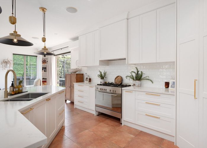  at 51 Inverness Drive, Pyes Pa, Tauranga